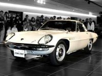 車が昔のデザインのまま販売しない理由wwwwwwwwwwwwwww【自動車】