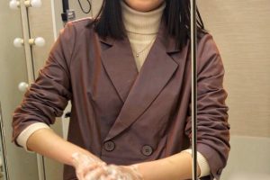 【つばきファクトリー】小片リサさん　鬼の形相で手を洗う