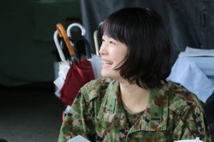 【画像有り】　自衛隊幹部（3尉）の女の子が美人過ぎてワロタｗ　今から自衛隊入る　どうすればいい？【女の子】